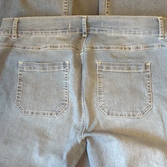 Standards & Practices jeans - Picture 9 of 13